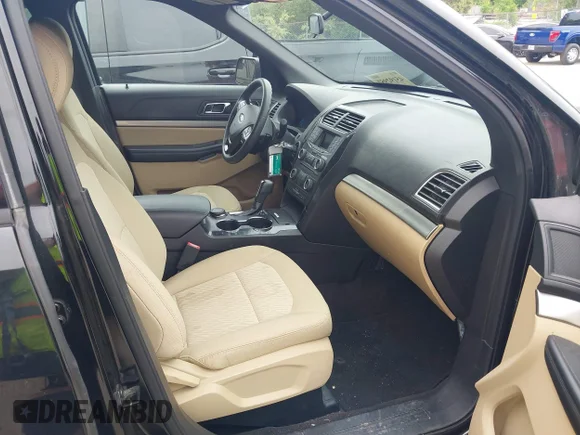 ✅ 2017 Ford Explorer • VIN: 1FM5K8B81HGD23067 • Лот: 45192952. Опубліковано раніше на IAAI з пробігом 38 395 миль. Безкоштовний доступ до архіву аукціонних продажів зі США та докладний звіт про історію автомобіля на DreamBid. Зображення 5.
