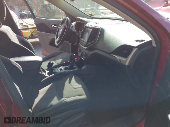 ✅ 2015 Jeep Cherokee Latitude Altitude • VIN: 1C4PJLCB3FW637741 • Lot: 44175266. Wystawiony na IAAI z przebiegiem 150 515 mil. Bezpłatny archiwum sprzedaży aukcyjnych z USA i szczegółowy raport historii pojazdu na DreamBid. Zdjęcie 5.