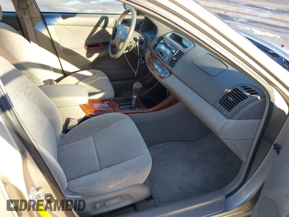 ✅ 2003 Toyota Camry XLE • VIN: 4T1BF30K83U554082 • Lot: 44532471. Wystawiony na IAAI z przebiegiem 99 697 mil. Bezpłatny archiwum sprzedaży aukcyjnych z USA i szczegółowy raport historii pojazdu na DreamBid. Zdjęcie 5.