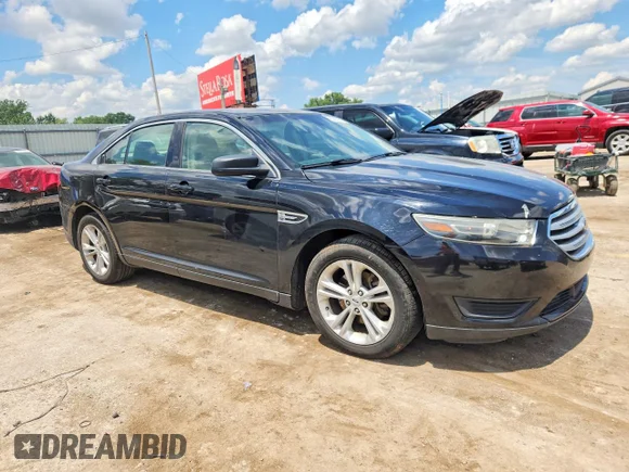 ✅ 2017 Ford Taurus SE • VIN: 1FAHP2D84HG111587 • Lot: 53837296. Wystawiony na Copart z przebiegiem 174 620 mil. Bezpłatny archiwum sprzedaży aukcyjnych z USA i szczegółowy raport historii pojazdu na DreamBid. Zdjęcie 4.