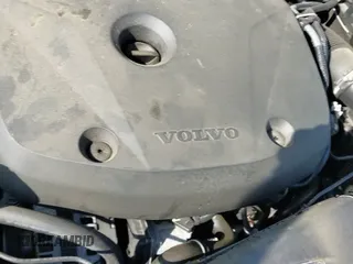 ✅ 2019 Volvo XC40 R-Design • VIN: YV4AC2HM8K2084040 • Lot: 42148529. Listed on IAAI with 37,958 mi. Free auction sales archive from the USA and detailed vehicle history report at DreamBid. Image 19.