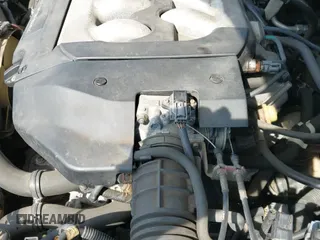 ✅ 2001 Honda Accord LX • VIN: 1HGCG22401A010383 • Lot: 41780027. Listed on IAAI with 170,798 mi. Free auction sales archive from the USA and detailed vehicle history report at DreamBid. Image 12.