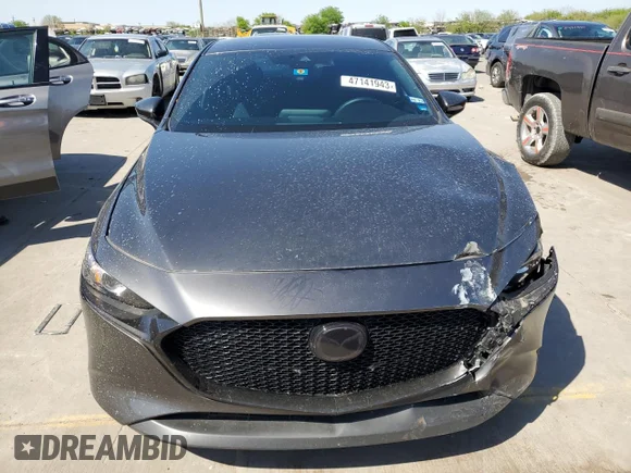 ✅ 2021 Mazda 3 Select • VIN: JM1BPAKL1M1318713 • Лот: 47141943. Опубликован ранее на Copart с пробегом 18 054 миль. Бесплатный доступ к архиву аукционных продаж из США и подробный отчёт об истории автомобиля на DreamBid. Изображение 5.