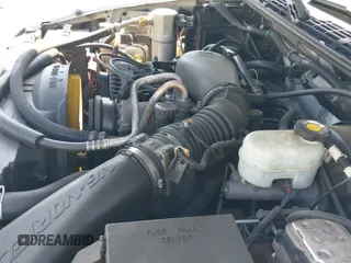 ✅ 2003 GMC Sonoma SLS • VIN: 1GTDT13X73K120233 • Lot: 42730386. Wystawiony na IAAI z przebiegiem 186 980 mil. Bezpłatny archiwum sprzedaży aukcyjnych z USA i szczegółowy raport historii pojazdu na DreamBid. Zdjęcie 17.