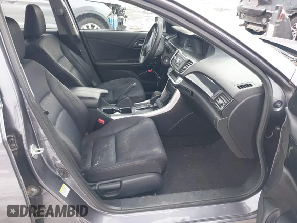 ✅ 2014 Honda Accord Sport • VIN: 1HGCR2F52EA083970 • Lot: 44184844. Wystawiony na IAAI z przebiegiem 113 253 mil. Bezpłatny archiwum sprzedaży aukcyjnych z USA i szczegółowy raport historii pojazdu na DreamBid. Zdjęcie 5.