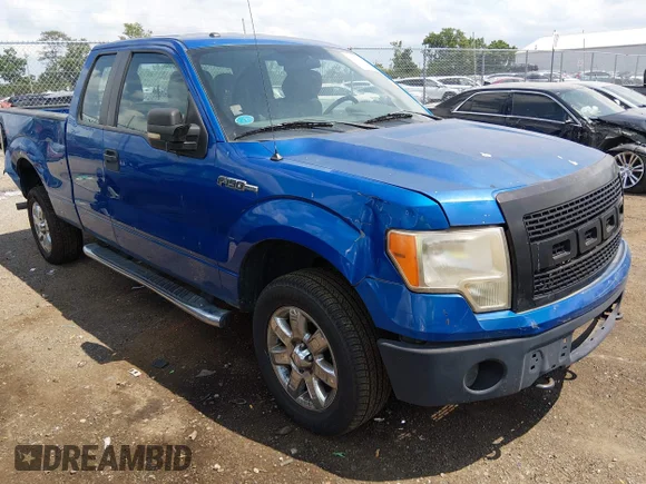 ✅ 2013 Ford F-150 XL • VIN: 1FTFX1EF9DFD01796 • Лот: 45563102. Опубликован ранее на IAAI с пробегом 140 254 миль. Бесплатный доступ к архиву аукционных продаж из США и подробный отчёт об истории автомобиля на DreamBid. Изображение 1.