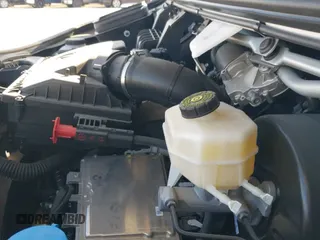 ✅ 2025 Mercedes-Benz Sprinter Passenger • VIN: W1Z4KFHY3SP761664 • Lot: 43704242. Wystawiony na IAAI z przebiegiem 6 409 mil. Bezpłatny archiwum sprzedaży aukcyjnych z USA i szczegółowy raport historii pojazdu na DreamBid. Zdjęcie 18.