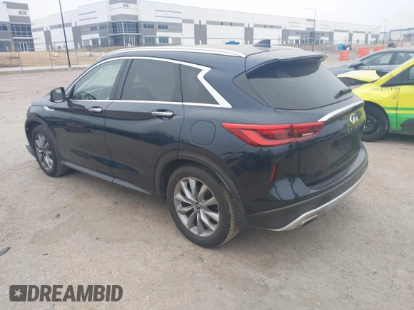 ✅ 2021 Infiniti QX50 Luxe • VIN: 3PCAJ5BA6MF103712 • Lot: 43953470. Wystawiony na IAAI z przebiegiem 46 994 mil. Bezpłatny archiwum sprzedaży aukcyjnych z USA i szczegółowy raport historii pojazdu na DreamBid. Zdjęcie 3.