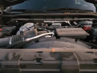 ✅ 2024 Chevrolet Silverado 2500HD LTZ • VIN: 2GC4YPEY0R1173987 • Lot: 86664225. Wystawiony na Copart z przebiegiem 14 504 mil. Bezpłatny archiwum sprzedaży aukcyjnych z USA i szczegółowy raport historii pojazdu na DreamBid. Zdjęcie 13.