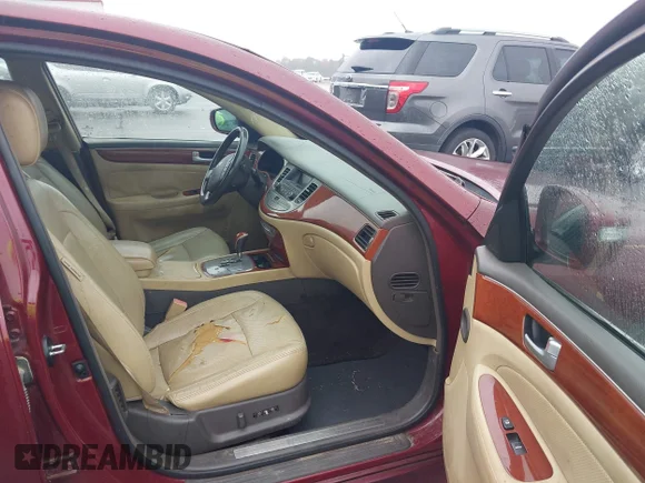 ✅ 2013 Hyundai Genesis 3.8L • VIN: KMHGC4DD1DU212233 • Лот: 43518227. Опубликован ранее на IAAI с пробегом 222 861 миль. Бесплатный доступ к архиву аукционных продаж из США и подробный отчёт об истории автомобиля на DreamBid. Изображение 5.