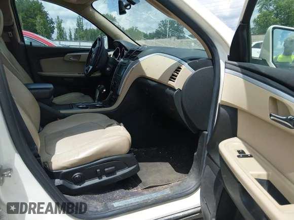 ✅ 2011 Chevrolet Traverse LTZ • VIN: 1GNKRLED0BJ126150 • Lot: 45227185. Listed on IAAI with 261,359 mi. Free auction sales archive from the USA and detailed vehicle history report at DreamBid. Image 5.