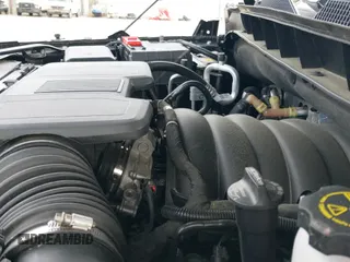 ✅ 2024 Chevrolet Tahoe LS • VIN: 1GNSKMKDXRR197852 • Lot: 42407220. Wystawiony na IAAI z przebiegiem 12 776 mil. Bezpłatny archiwum sprzedaży aukcyjnych z USA i szczegółowy raport historii pojazdu na DreamBid. Zdjęcie 23.