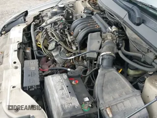 ✅ 2002 Mercury Sable GS • VIN: 1MEFM50U22G619223 • Lot: 43031042. Listed on IAAI with 49,831 mi. Free auction sales archive from the USA and detailed vehicle history report at DreamBid. Image 13.