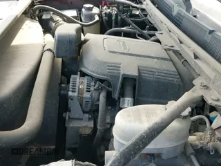 ✅ 2016 GMC Sierra 2500HD SLE • VIN: 1GT12SEGXGF287984 • Лот: 41766973. Опубликован ранее на IAAI с пробегом 223 068 миль. Бесплатный доступ к архиву аукционных продаж из США и подробный отчёт об истории автомобиля на DreamBid. Изображение 13.