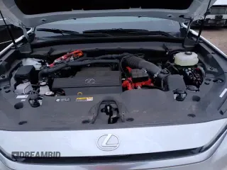 ✅ 2024 Lexus TX • VIN: 5TDACAC64RS000238 • Lot: 84528104. Wystawiony na Copart z przebiegiem 10 496 mil. Bezpłatny archiwum sprzedaży aukcyjnych z USA i szczegółowy raport historii pojazdu na DreamBid. Zdjęcie 13.