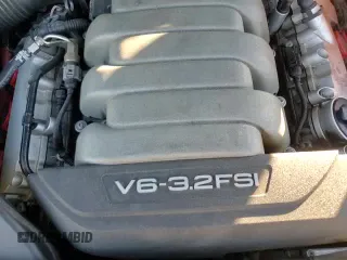 ✅ 2005 Audi A4 3.2L • VIN: WAUDG68E55A510438 • Lot: 83789484. Listed on Copart with 136,393 mi. Free auction sales archive from the USA and detailed vehicle history report at DreamBid. Image 13.