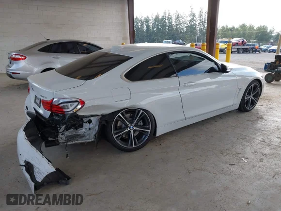 ✅ 2019 BMW 4 Series 440i xDrive • VIN: WBA4W9C58KAG89858 • Lot: 43189411. Wystawiony na IAAI z przebiegiem Nie podano. Bezpłatny archiwum sprzedaży aukcyjnych z USA i szczegółowy raport historii pojazdu na DreamBid. Zdjęcie 4.
