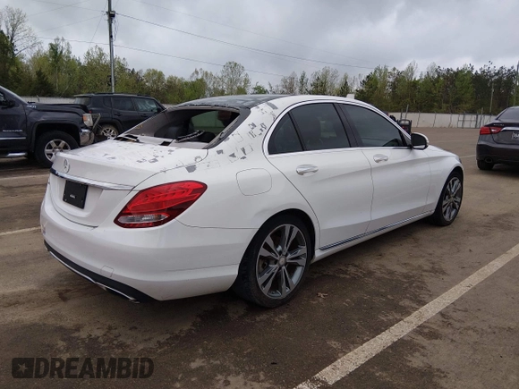✅ 2015 Mercedes-Benz C 300 Sport • VIN: 55SWF4JB5FU060512 • Лот: 44751749. Опубликован ранее на IAAI с пробегом 66 157 миль. Бесплатный доступ к архиву аукционных продаж из США и подробный отчёт об истории автомобиля на DreamBid. Изображение 4.
