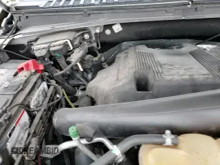 ✅ 2018 Ford Expedition Limited • VIN: 1FMJU1KTXJEA32752 • Lot: 91794095. Wystawiony na Copart z przebiegiem 107 830 mil. Bezpłatny archiwum sprzedaży aukcyjnych z USA i szczegółowy raport historii pojazdu na DreamBid. Zdjęcie 15.