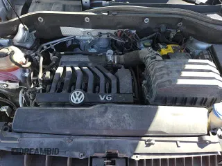 ✅ 2018 Volkswagen Atlas SE • VIN: 1V2KR2CA4JC566286 • Lot: 92139225. Listed on Copart with 91,310 mi. Free auction sales archive from the USA and detailed vehicle history report at DreamBid. Image 15.