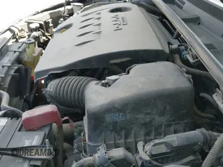 ✅ 2019 Toyota Corolla SE • VIN: 5YFBURHE3KP896661 • Lot: 43045414. Listed on IAAI with 74,636 mi. Free auction sales archive from the USA and detailed vehicle history report at DreamBid. Image 20.