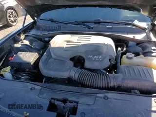 ✅ 2018 Dodge Charger SXT • VIN: 2C3CDXBG5JH337141 • Лот: 86218345. Опубликован ранее на Copart с пробегом 86 507 миль. Бесплатный доступ к архиву аукционных продаж из США и подробный отчёт об истории автомобиля на DreamBid. Изображение 13.