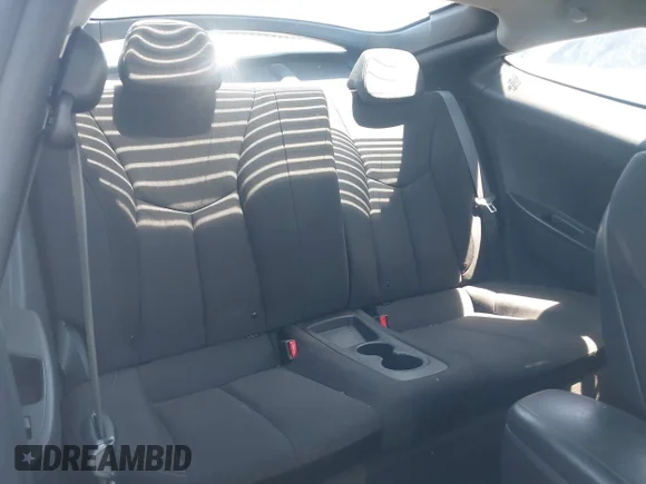 ✅ 2013 Hyundai Veloster w/Black Int • VIN: KMHTC6AD0DU133862 • Lot: 42824259. Listed on IAAI with 133,990 mi. Free auction sales archive from the USA and detailed vehicle history report at DreamBid. Image 8.
