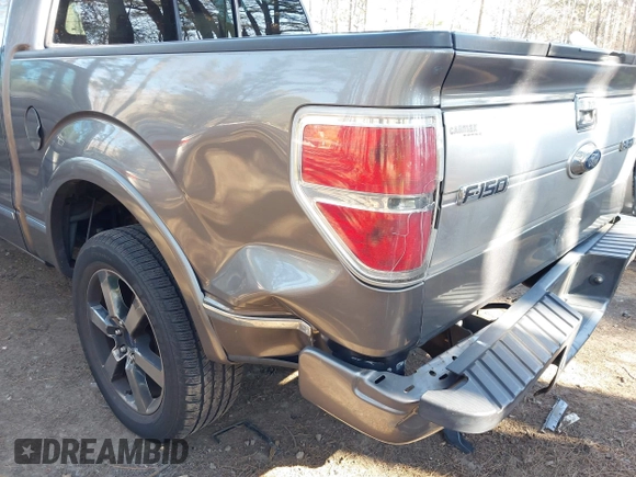 ✅ 2012 Ford F-150 Lariat • VIN: 1FTFW1CT6CFB69283 • Lot: 44563260. Wystawiony na IAAI z przebiegiem 232 045 mil. Bezpłatny archiwum sprzedaży aukcyjnych z USA i szczegółowy raport historii pojazdu na DreamBid. Zdjęcie 6.