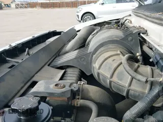 ✅ 2011 Ford Econoline Passenger XL • VIN: 1FBSS3BL3BDA28502 • Lot: 43770976. Wystawiony na IAAI z przebiegiem 105 192 mil. Bezpłatny archiwum sprzedaży aukcyjnych z USA i szczegółowy raport historii pojazdu na DreamBid. Zdjęcie 18.