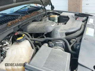 ✅ 2001 GMC Yukon XL SLT • VIN: 3GKEC16T51G263994 • Lot: 42171950. Wystawiony na IAAI z przebiegiem 223 458 mil. Bezpłatny archiwum sprzedaży aukcyjnych z USA i szczegółowy raport historii pojazdu na DreamBid. Zdjęcie 17.