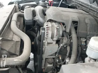 ✅ 2010 Chevrolet Suburban LT • VIN: 1GNUCJE02AR138876 • Lot: 43623843. Wystawiony na IAAI z przebiegiem 180 356 mil. Bezpłatny archiwum sprzedaży aukcyjnych z USA i szczegółowy raport historii pojazdu na DreamBid. Zdjęcie 13.