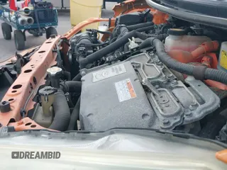 ✅ 2015 Toyota Prius One • VIN: JTDKDTB31F1092681 • Lot: 43328693. Listed on IAAI with 200,085 mi. Free auction sales archive from the USA and detailed vehicle history report at DreamBid. Image 20.