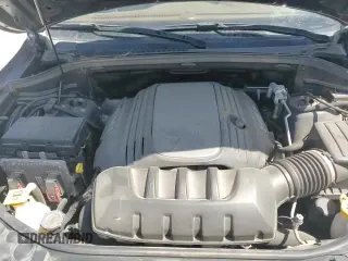 ✅ 2021 Jeep Grand Cherokee Overland • VIN: 1C4RJFCT6MC638979 • Lot: 50057165. Wystawiony na Copart z przebiegiem 49 504 mil. Bezpłatny archiwum sprzedaży aukcyjnych z USA i szczegółowy raport historii pojazdu na DreamBid. Zdjęcie 16.