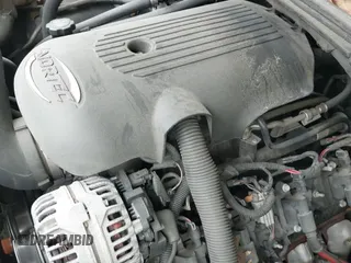 ✅ 2005 GMC Yukon SLT • VIN: 1GKEC13T35R184754 • Lot: 42087313. Listed on IAAI with 321,723 mi. Free auction sales archive from the USA and detailed vehicle history report at DreamBid. Image 15.