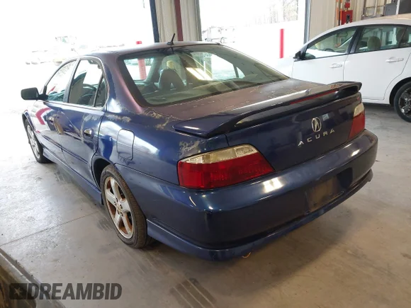 ✅ 2003 Acura TL Type S • VIN: 19UUA56913A053355 • Лот: 41610069. Опубликован ранее на IAAI с пробегом 150 986 миль. Бесплатный доступ к архиву аукционных продаж из США и подробный отчёт об истории автомобиля на DreamBid. Изображение 3.