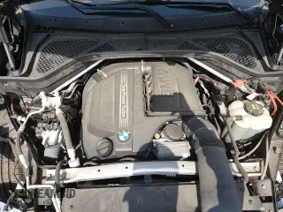 ✅ 2017 BMW X5 xDrive35i • VIN: 5UXKR0C54H0V65500 • Лот: 68207195. Опубликован ранее на Copart с пробегом 105 424 миль. Бесплатный доступ к архиву аукционных продаж из США и подробный отчёт об истории автомобиля на DreamBid. Изображение 17.