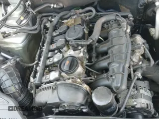 ✅ 2013 Audi A4 Premium Plus • VIN: WAUEFAFL2DA045482 • Lot: 42954971. Wystawiony na IAAI z przebiegiem 183 831 mil. Bezpłatny archiwum sprzedaży aukcyjnych z USA i szczegółowy raport historii pojazdu na DreamBid. Zdjęcie 13.