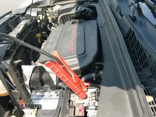 ✅ 2016 Jeep Renegade Latitude • VIN: ZACCJBBT6GPD60990 • Lot: 42812377. Listed on IAAI with 92,703 mi. Free auction sales archive from the USA and detailed vehicle history report at DreamBid. Image 18.