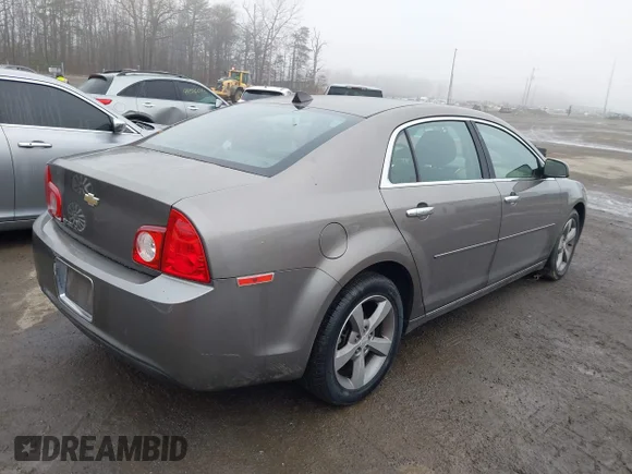 ✅ 2012 Chevrolet Malibu 1LT • VIN: 1G1ZC5E01CF150889 • Lot: 44416194. Wystawiony na IAAI z przebiegiem 118 597 mil. Bezpłatny archiwum sprzedaży aukcyjnych z USA i szczegółowy raport historii pojazdu na DreamBid. Zdjęcie 4.