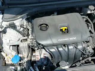 ✅ 2017 Hyundai Elantra SE • VIN: 5NPD84LF4HH093928 • Lot: 43064107. Listed on IAAI with 101,443 mi. Free auction sales archive from the USA and detailed vehicle history report at DreamBid. Image 19.