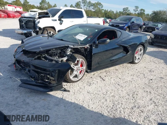 ✅ 2021 Chevrolet Corvette 3LT • VIN: 1G1YC2D40M5110356 • Lot: 44202770. Wystawiony na IAAI z przebiegiem Nie podano. Bezpłatny archiwum sprzedaży aukcyjnych z USA i szczegółowy raport historii pojazdu na DreamBid. Zdjęcie 2.