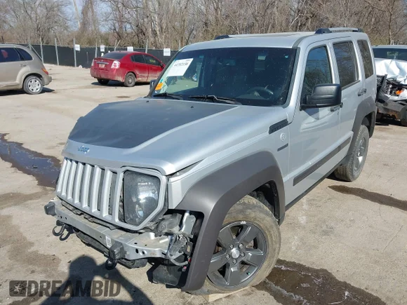 ✅ 2011 Jeep Liberty Renegade • VIN: 1J4PN3GKXBW512206 • Лот: 44702158. Опубліковано раніше на IAAI з пробігом 155 788 миль. Безкоштовний доступ до архіву аукціонних продажів зі США та докладний звіт про історію автомобіля на DreamBid. Зображення 19.