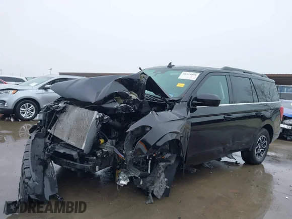 ✅ 2023 Ford Expedition XLT • VIN: 1FMJU1H86PEA14891 • Lot: 41514898. Wystawiony na IAAI z przebiegiem 56 592 mil. Bezpłatny archiwum sprzedaży aukcyjnych z USA i szczegółowy raport historii pojazdu na DreamBid. Zdjęcie 6.