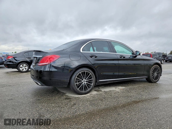 ✅ 2019 Mercedes-Benz C 300 • VIN: 55SWF8DB7KU309986 • Lot: 77663485. Wystawiony na Copart z przebiegiem 23 495 mil. Bezpłatny archiwum sprzedaży aukcyjnych z USA i szczegółowy raport historii pojazdu na DreamBid. Zdjęcie 3.
