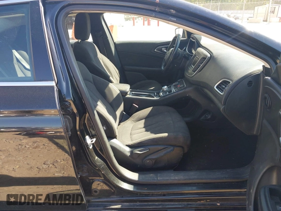 ✅ 2015 Chrysler 200 Limited • VIN: 1C3CCCAB2FN603764 • Lot: 44882332. Listed on IAAI with 210,548 mi. Free auction sales archive from the USA and detailed vehicle history report at DreamBid. Image 5.