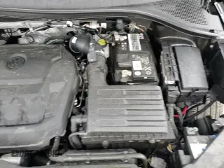 ✅ 2022 Volkswagen Tiguan SEL R-Line • VIN: 3VV4B7AX7NM164626 • Lot: 81567795. Listed on Copart with 47,254 mi. Free auction sales archive from the USA and detailed vehicle history report at DreamBid. Image 14.