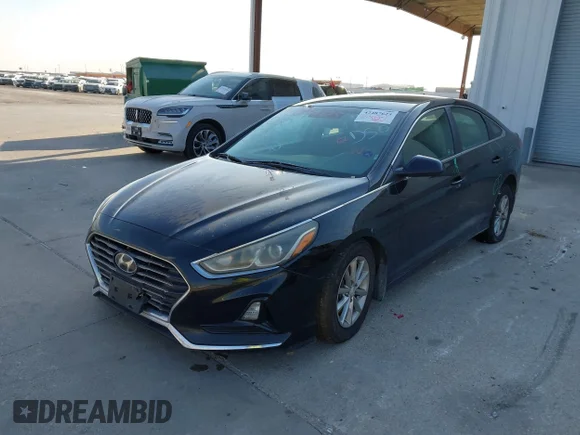 ✅ 2019 Hyundai Sonata SE • VIN: 5NPE24AF6KH799962 • Lot: 42487625. Wystawiony na IAAI z przebiegiem 144 577 mil. Bezpłatny archiwum sprzedaży aukcyjnych z USA i szczegółowy raport historii pojazdu na DreamBid. Zdjęcie 2.