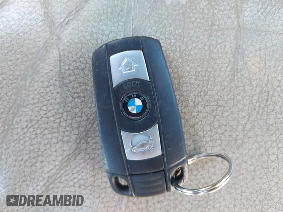 ✅ 2008 BMW 5 Series 528xi • VIN: WBANV13528CZ58231 • Lot: 44827470. Wystawiony na IAAI z przebiegiem 126 886 mil. Bezpłatny archiwum sprzedaży aukcyjnych z USA i szczegółowy raport historii pojazdu na DreamBid. Zdjęcie 11.