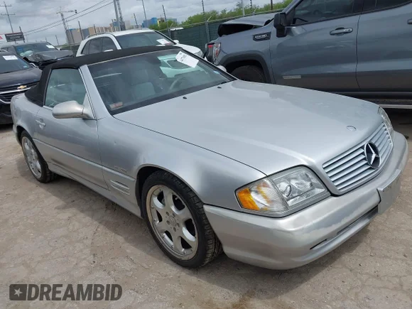 ✅ 2002 Mercedes-Benz SL 500 • VIN: WDBFA68F32F203885 • Лот: 44776882. Опубліковано раніше на IAAI з пробігом 81 311 миль. Безкоштовний доступ до архіву аукціонних продажів зі США та докладний звіт про історію автомобіля на DreamBid. Зображення 1.