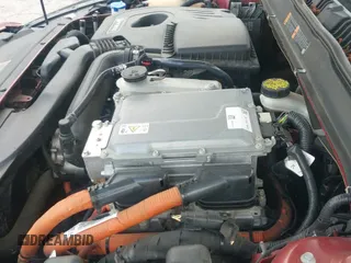 ✅ 2016 Ford Fusion S Hybrid • VIN: 3FA6P0UU8GR324526 • Лот: 42472164. Опубликован ранее на IAAI с пробегом 152 858 миль. Бесплатный доступ к архиву аукционных продаж из США и подробный отчёт об истории автомобиля на DreamBid. Изображение 12.